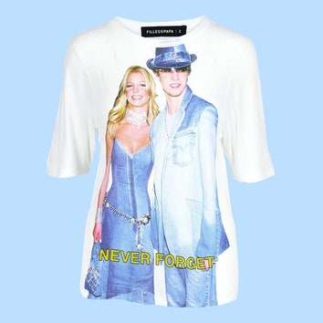 Джинсовый образ Джастина Тимберлейка и Бритни Спирс увековечили на футболке Filles a Papa