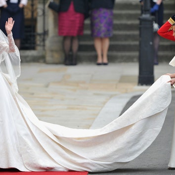 Мечта любой невесты: как выглядело второе свадебное платье Кейт Миддлтон