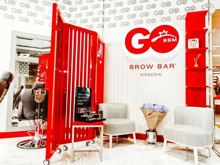 В Москве открылся экспресс-салон GO by Brow Bar Moscow