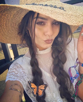 vanessahudgens. Ванесса Хадженс