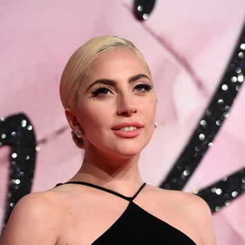 «Мне разбивали сердце три раза»: Леди Гага призналась, что больше не доверяет мужчинам