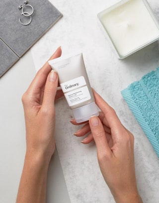 Увлажняющее средство The Ordinary. 384 руб.