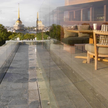 В отеле W St. Petersburg открывается летняя терраса