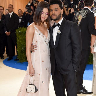 Мама Селены Гомес одобрила роман дочери с The Weeknd