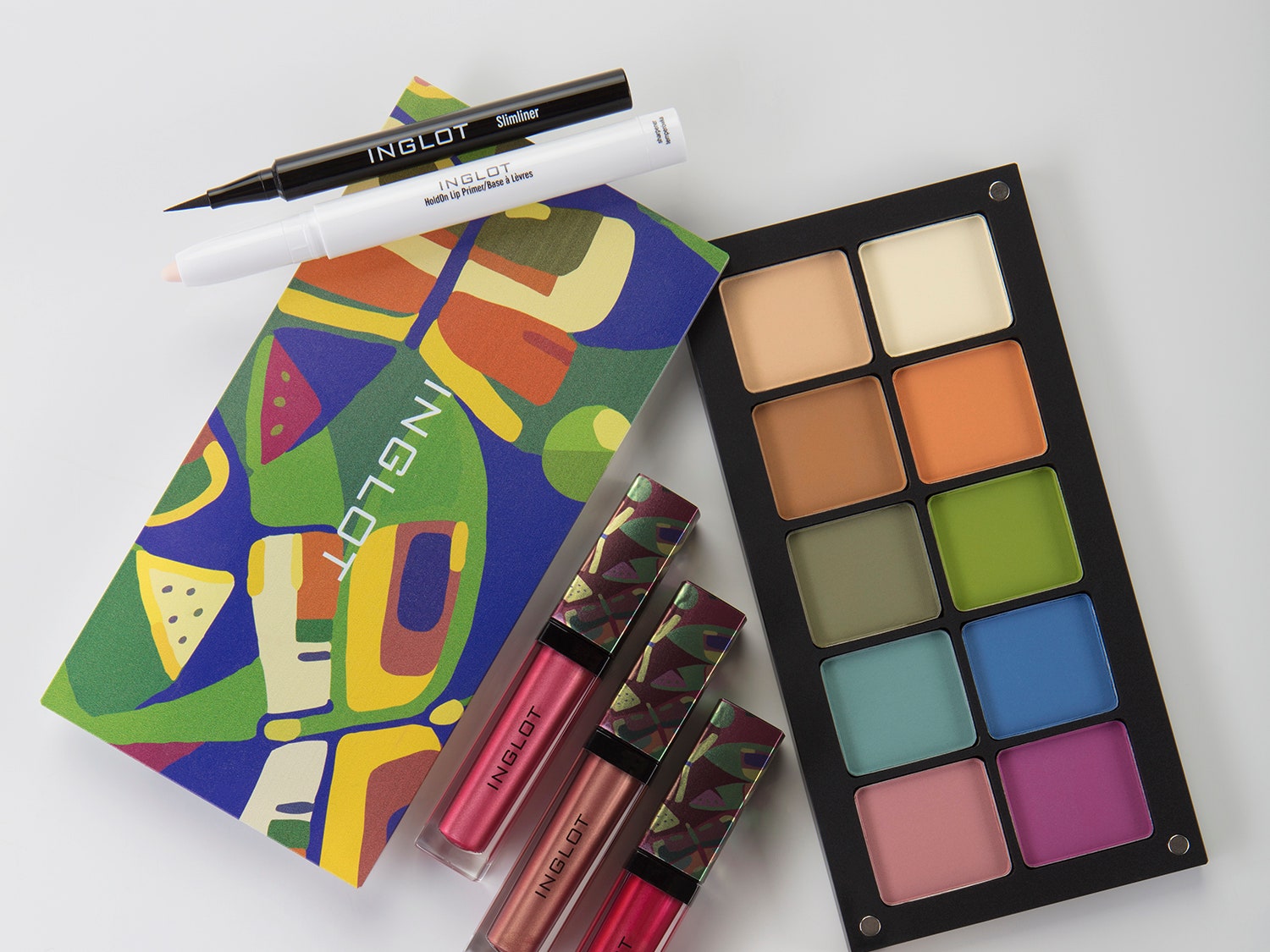 Inglot запускает лимитированную летнюю коллекцию MsButterfly