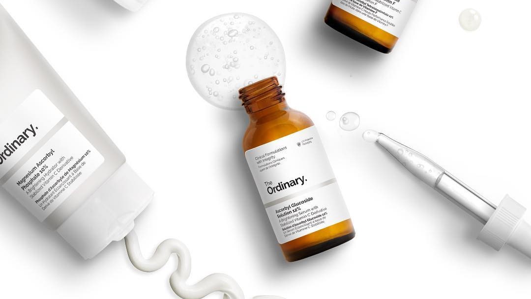 The Ordinary выпустили бьютисредства с витамином С в форме силиконовой суспензии и порошка