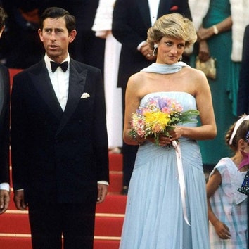 «Он плакал всю ночь перед свадьбой»: новые подробности брака принца Чарльза и принцессы Дианы