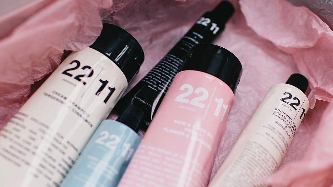 Российская марка 22|11 Cosmetics выпустила детокссыворотку для лица Gene Sir Activator 1