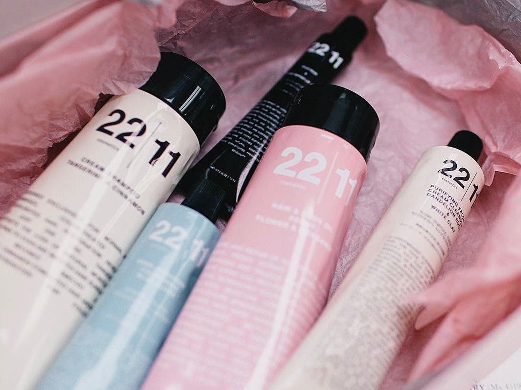 Российская марка органической косметики 22|11 Cosmetics выпустила детокс-сыворотку для лица