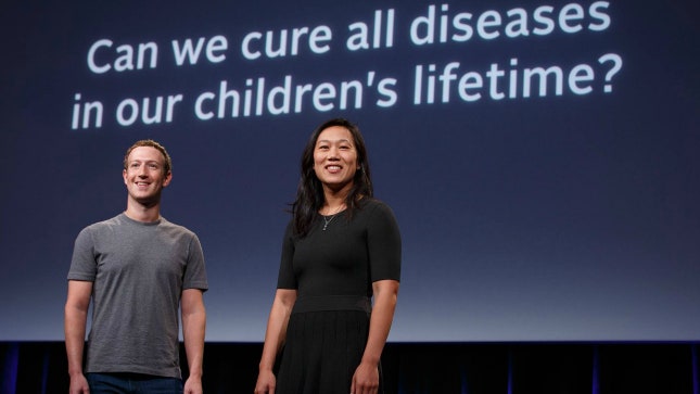 Марк Цукерберг потратил 50 миллионов долларов на создание лекарства от всех болезней