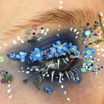 Цветущий сад: макияж глаз из живых цветов от визажиста из Великобритании