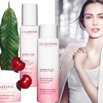 White plus: новая линия средств Clarins, выравнивающих и осветляющих тон кожи
