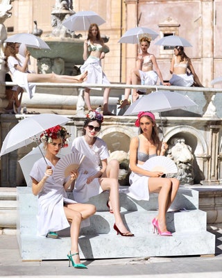 fashiontomax.