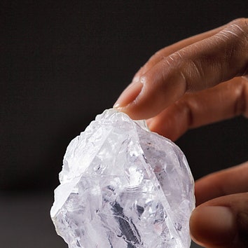 Graff Diamonds приобрел второй по величине алмаз ювелирного качества за 17,5 миллиона долларов