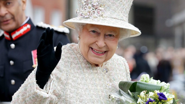 Меню Елизаветы II придворный шефповар рассказал о любимых блюдах королевы Великобритании | Glamour