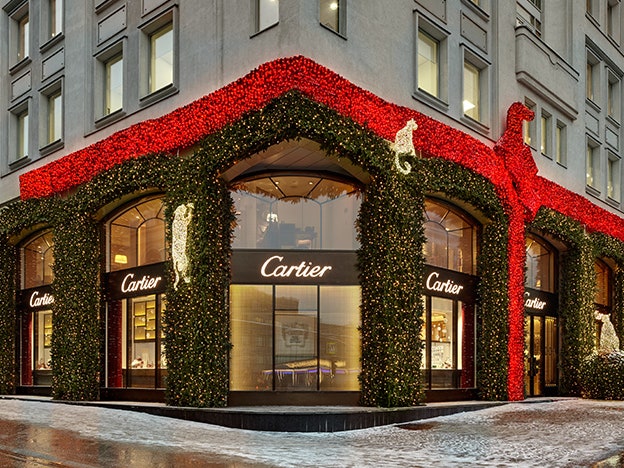 Зимняя сказка: новогоднее преображение бутика Cartier
