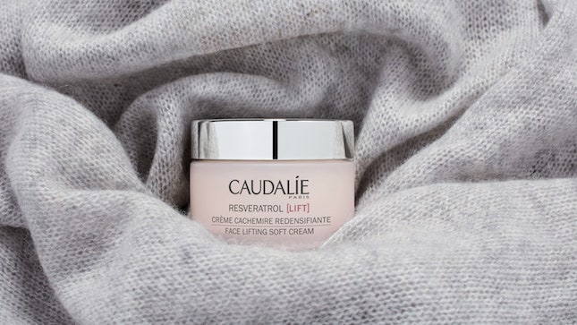 Cachemire Redensifiante новый крем Caudalie Resveratrol Lift