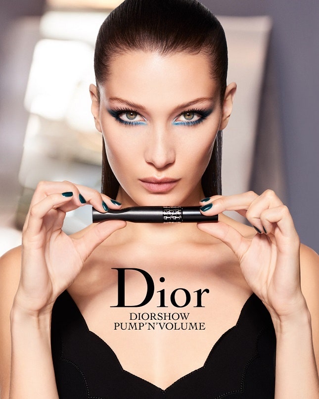 Белла Хадид стала посланницей макияжа Dior представив тушь Diorshow Pump  Volume | Glamour