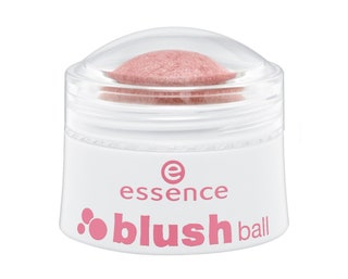 Essence румяна Blush Ball 299 руб.