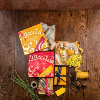Дарите праздник: новогодние наборы от L'Occitane