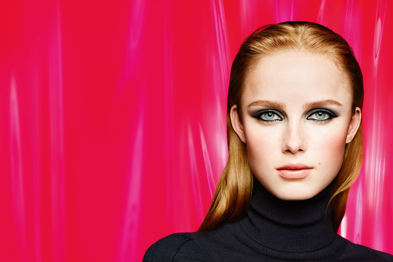 Коллекция макияжа Synthetic de Chanel от Лючии Пики | Allure