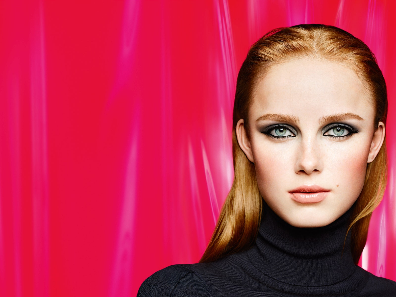 Synthetic de Chanel: новая коллекция макияжа от Chanel