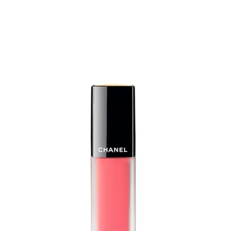 Все оттенки жидкой бархатной помады Rouge Allure Ink от Chanel