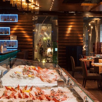 «Волна»: новый рыбный ресторан Maison Dellos