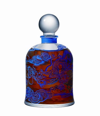 Serge Lutens парфюмированная вода Mandarine Mandarin с нотами мандарина апельсина и мускатного ореха