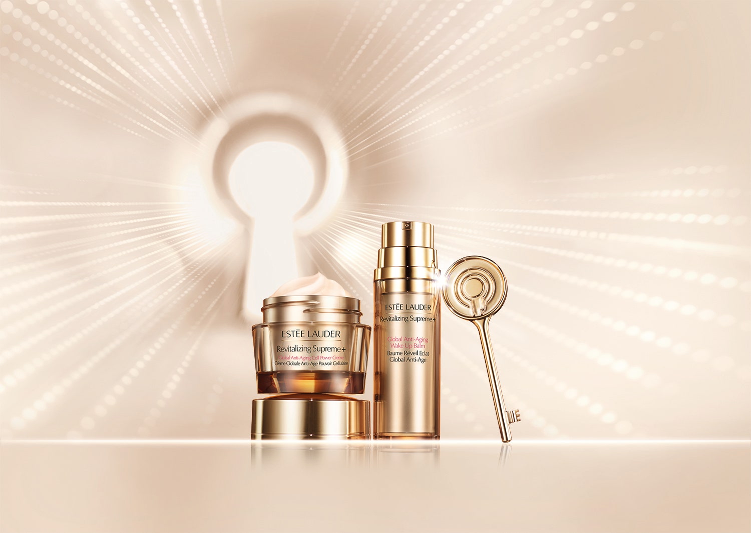 Новости мира красоты за 13 октября Стелла Максвелл  новый амбассадор Max Factor | Allure