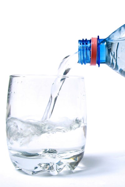 Питьевая вода в бутылках как выбрать особенности состава и зависимость качества от цены | Allure