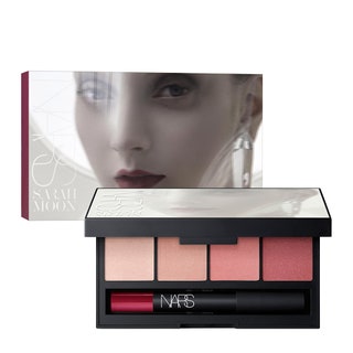 Набор True Story Cheek  Lip Palette 5200 руб.