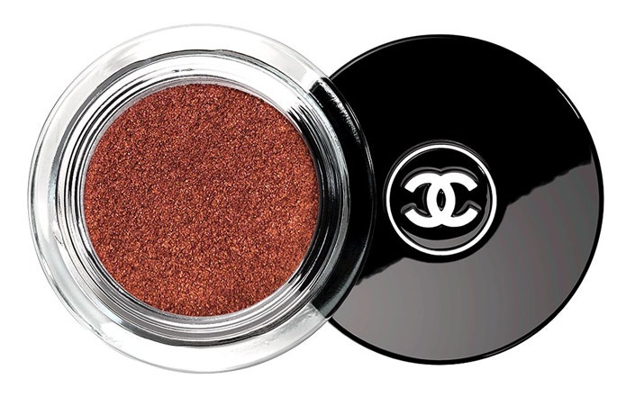 Лучшие тени для век Chanel Illusion D'Ombre Velvet Bourjois Smoky Eyes и другие | Allure