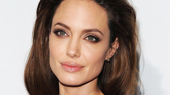 Анджелина Джоли ведет переговоры о съемках в фильме о женщиневоенном