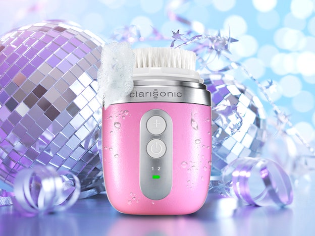 Mia и Alpha Fit: компактные аппараты Clarisonic для очищения кожи