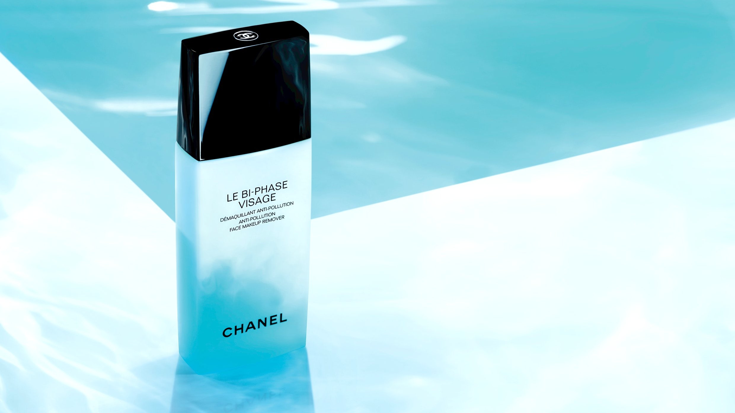 Le BiPhase Visage от Chanel двухфазное средство для снятия стойкого макияжа | Allure