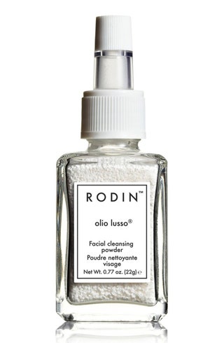 Rodin очищающая пудра Oilo Lusso. Пудра хорошо очищает кожу и придает ей сладковатый аромат.