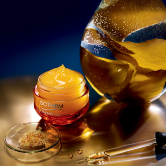 Умный сахар: антивозрастное средство Blue Therapy Cream-in-Oil от Biotherm