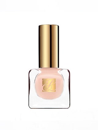 Este Lauder лак для ногтей Pure Color Nail Lacquer в оттенке Ballerina Pink.