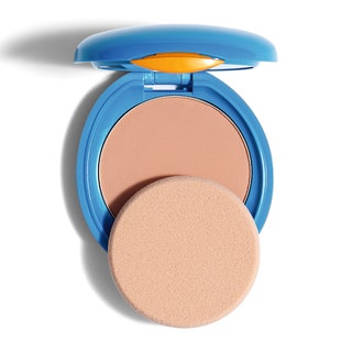 Солнцезащитное компактное тональное средство SPF 30 Light Beige 2600 руб. Shiseido Suncare