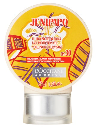 LOccitane защитная вуаль для лица Jenipapo SPF 30 1700 руб. По текстуре больше напоминает средство для снятия макияжа....