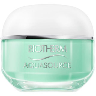 Biotherm крем Aquasource Air Cream 2450 руб. вместо 2710 руб. Спасет кожу после долгого перелета восполнит уровень влаги...