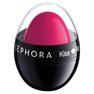 Sephora бальзам для губ Kiss Me 530 руб. Питает губы и придает им легкий естественный оттенок.