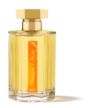 L'Artisan Parfumeur Seville a l'Aube. А это посвящение древней Андалусии. Рассвет в Севилье  пахнет апельсиновым цветом ...