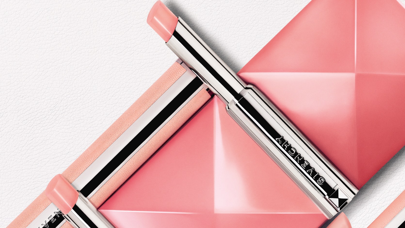 Новинка от Givenchy бальзам для губ Le Rouge Perfecto