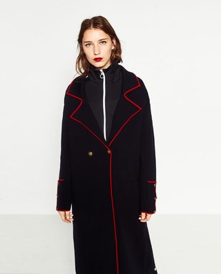 Zara трикотажное пальто в армейском стиле 11 999 руб.