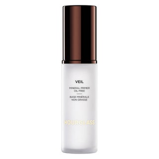 Hourglass база под макияж Veil Mineral Primer SPF 15 72. Отличный праймер для вечернего макияжа сделает кожу фарфоровой...