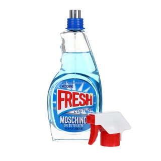 Fresh Couture Moschino. Аромат для тех у кого хорошее чувство юмора  простая и бодрая свежесть апельсинов и малины.