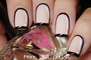 morenailpolish.com.
