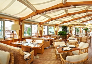 Rose Bar